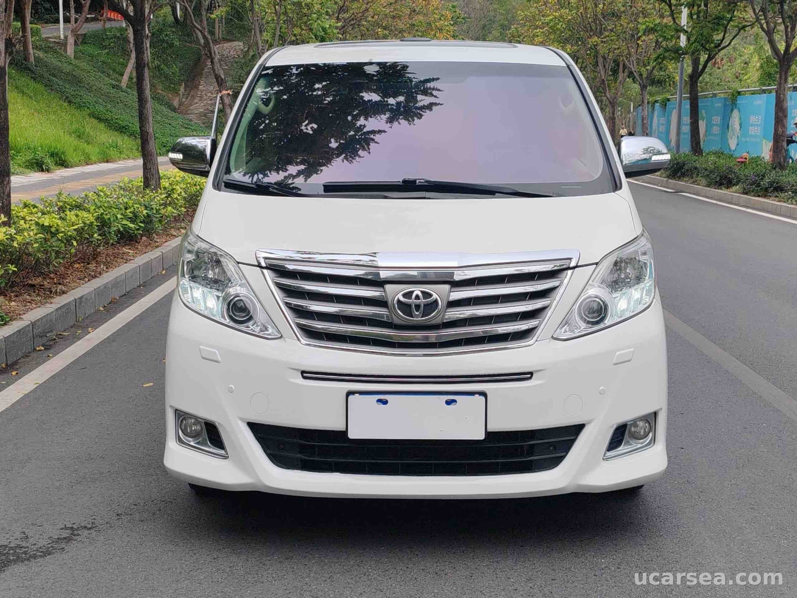 2012 丰田埃尔法 Alphard 2012款 3.5L 豪华版
