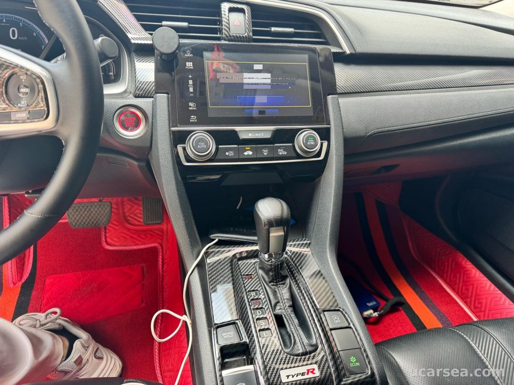 Honda Civic 2016 220TURBO Premium photo 4