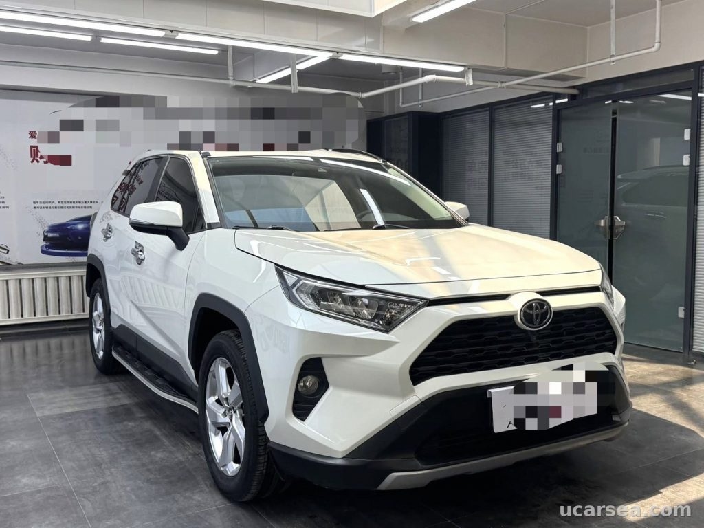 Toyota RAV4 2020 2.0 photo 2