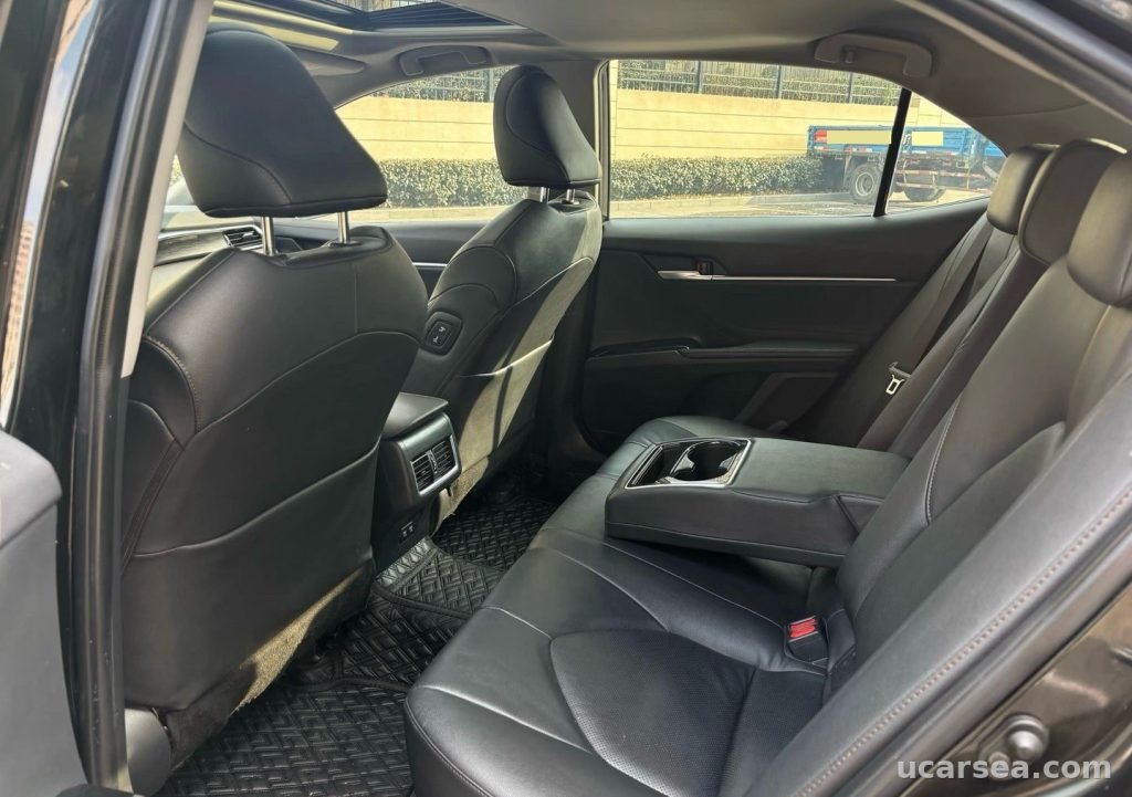Toyota Camry 2021 2.0G Luxury photo 4