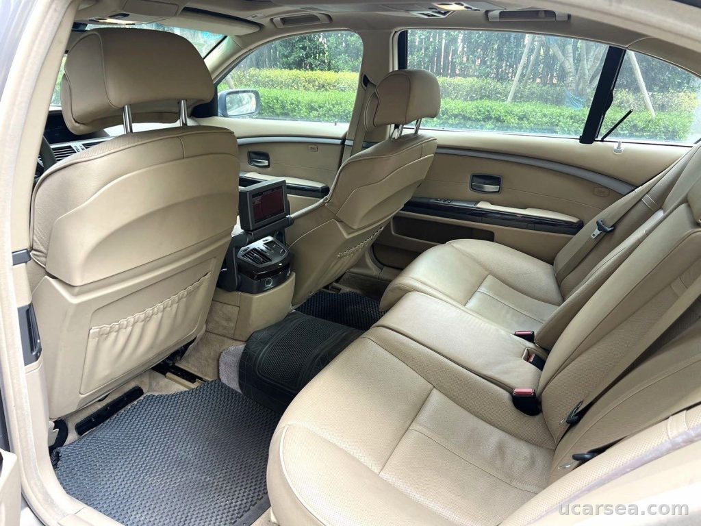 宝马 7系(进口) 2005款 740Li 实拍图 4