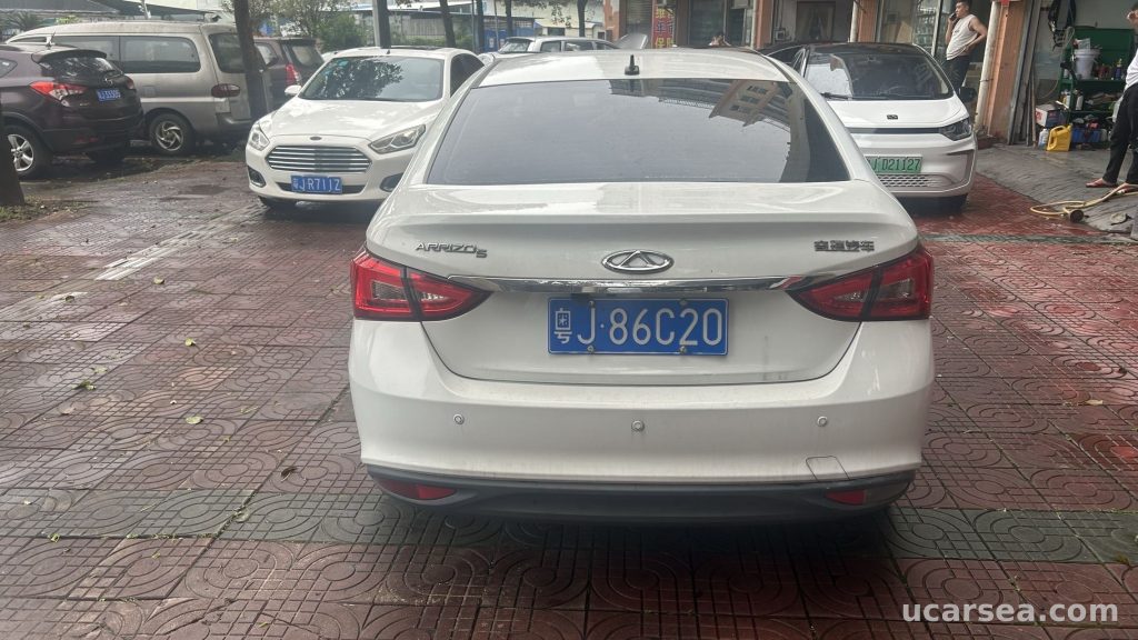 Chery Arrizo 5 2016 photo 8