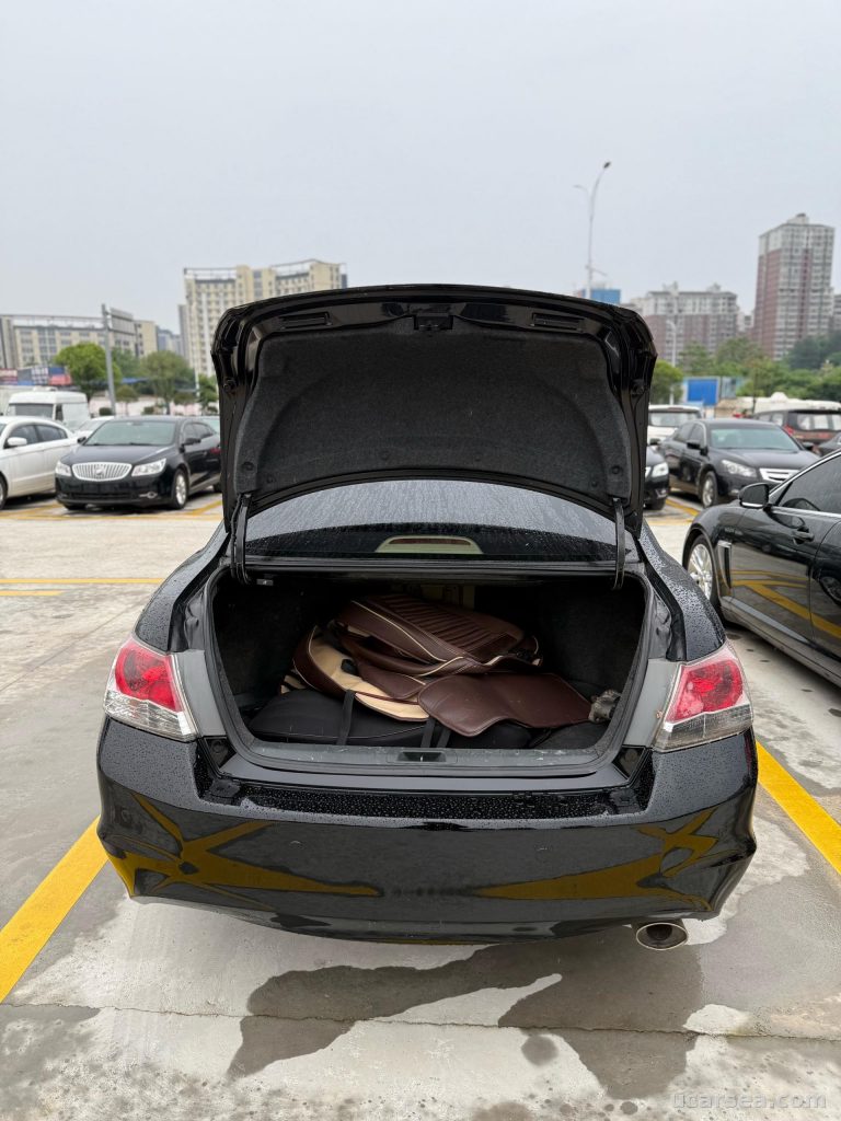 Honda Accord 2010 2.0 photo 8
