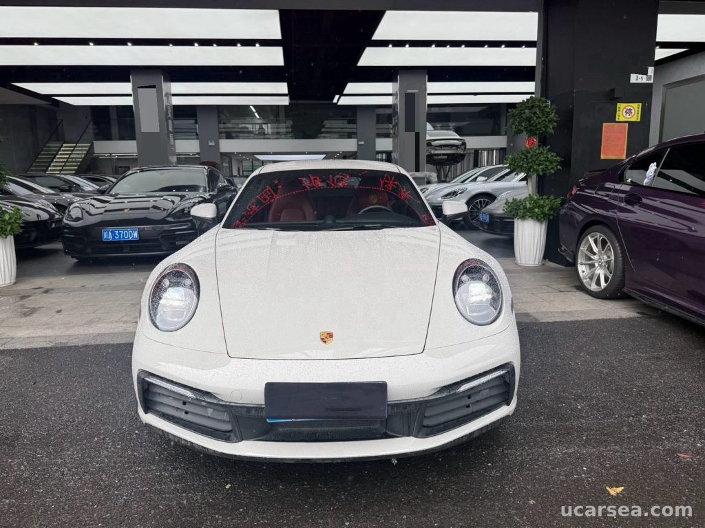 Porsche 911 2022 Carrera photo 1