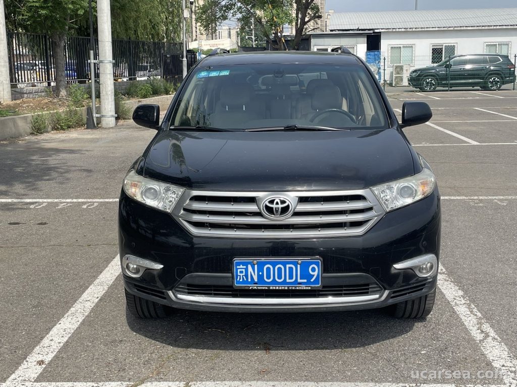 Toyota Highlander 2012 7 Luxury photo 1