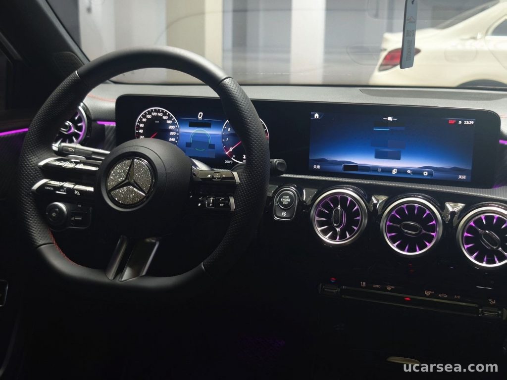 Mercedes-Benz A 2023 A 200 L photo 4