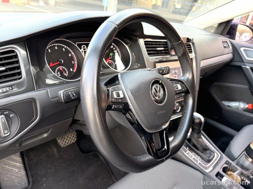 Volkswagen Golf 2018 7 1.4TSI 230TSI photo 6