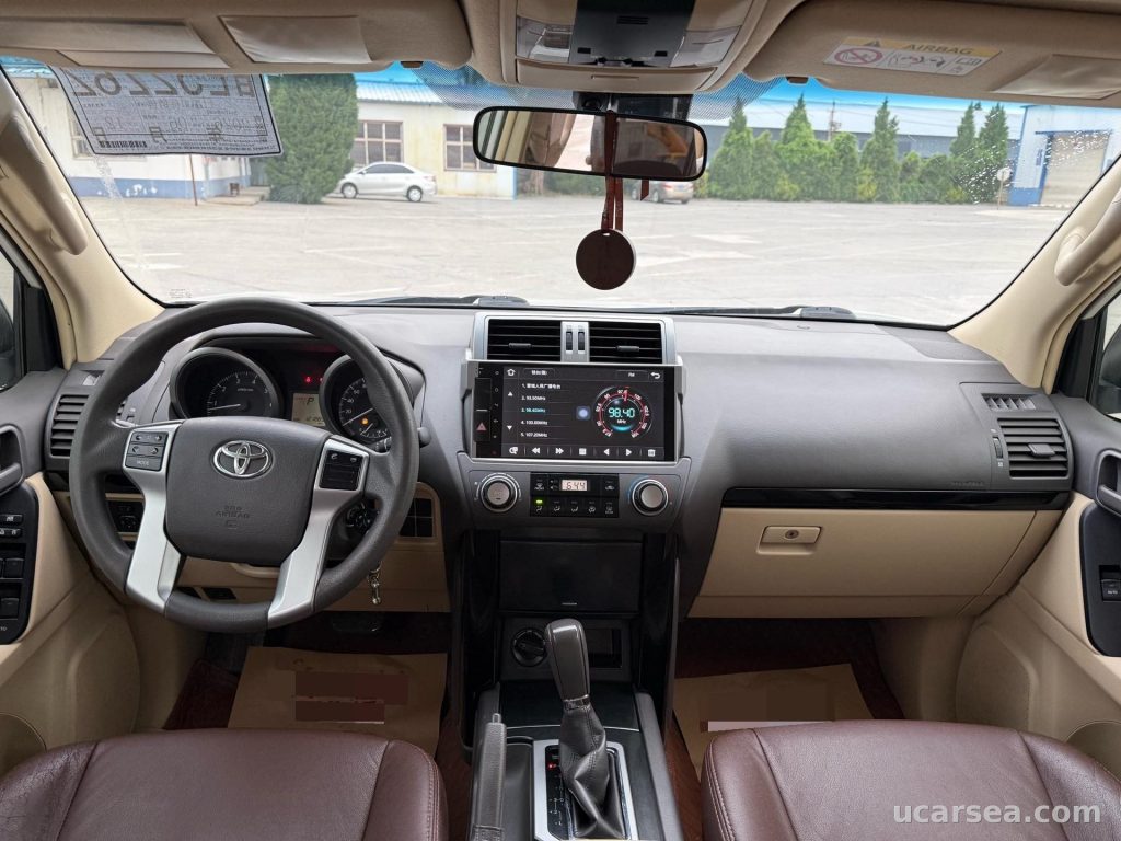 Toyota 2014 Standard photo 6