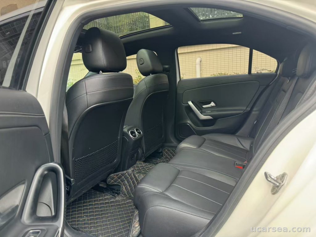 Mercedes-Benz A-Class 2021 A 200 L photo 4
