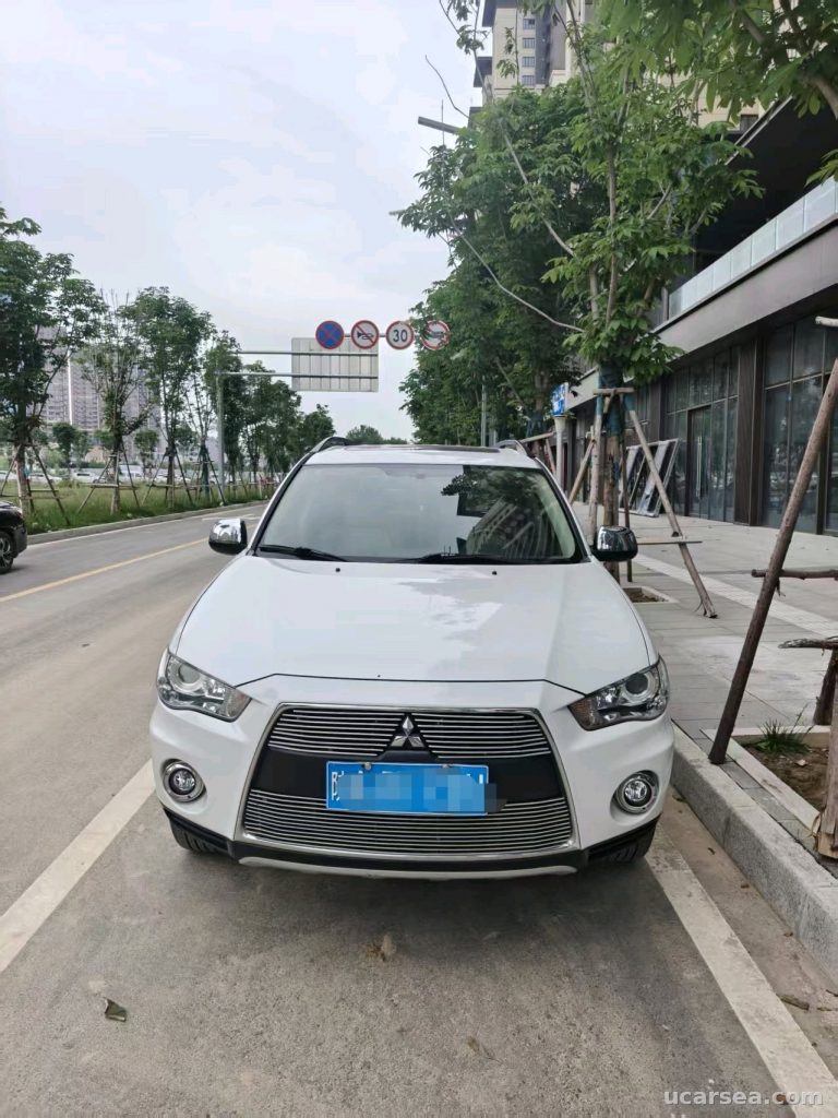 Mitsubishi 2012 EX photo 1