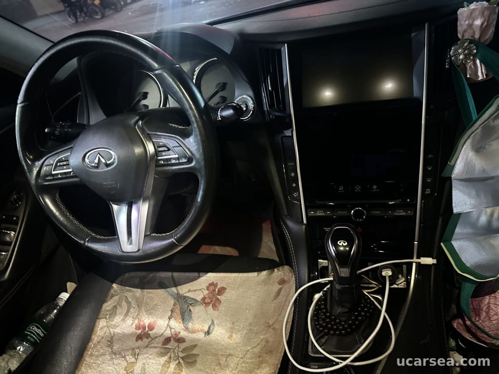 英菲尼迪 Q50L 2018款 舒适版 实拍图 3