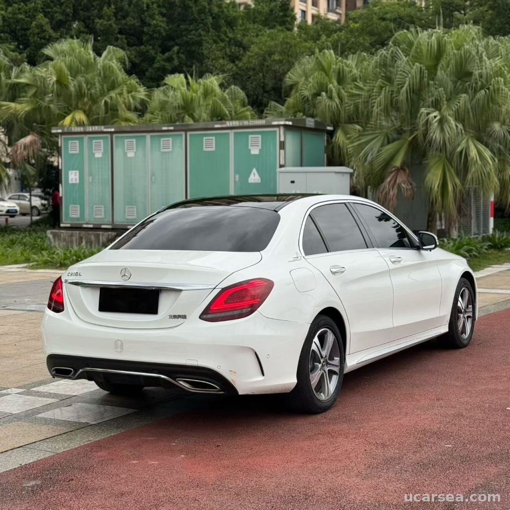 奔驰 C级 2019款 260 L 48V (改款) 实拍图 2