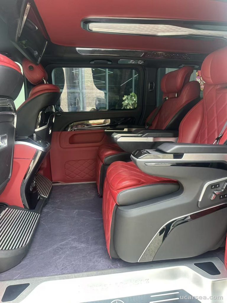 Mercedes-Benz 2024 7 photo 2