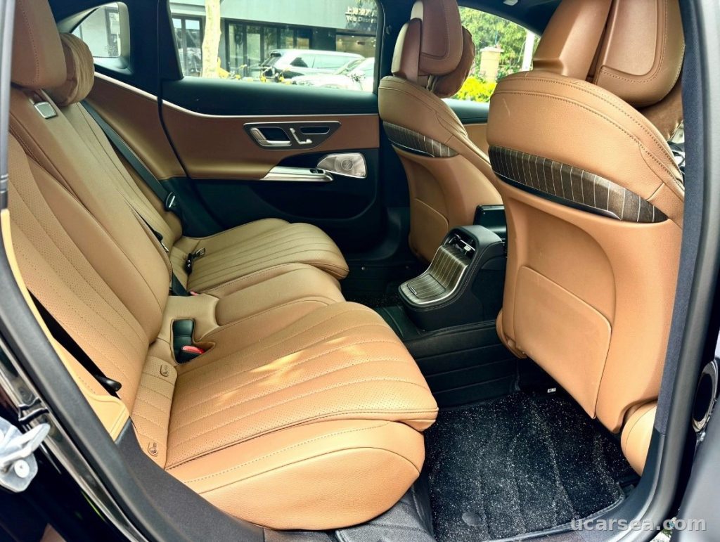 Mercedes-Benz E-Class 2025 E 300 L 48V Sport photo 2