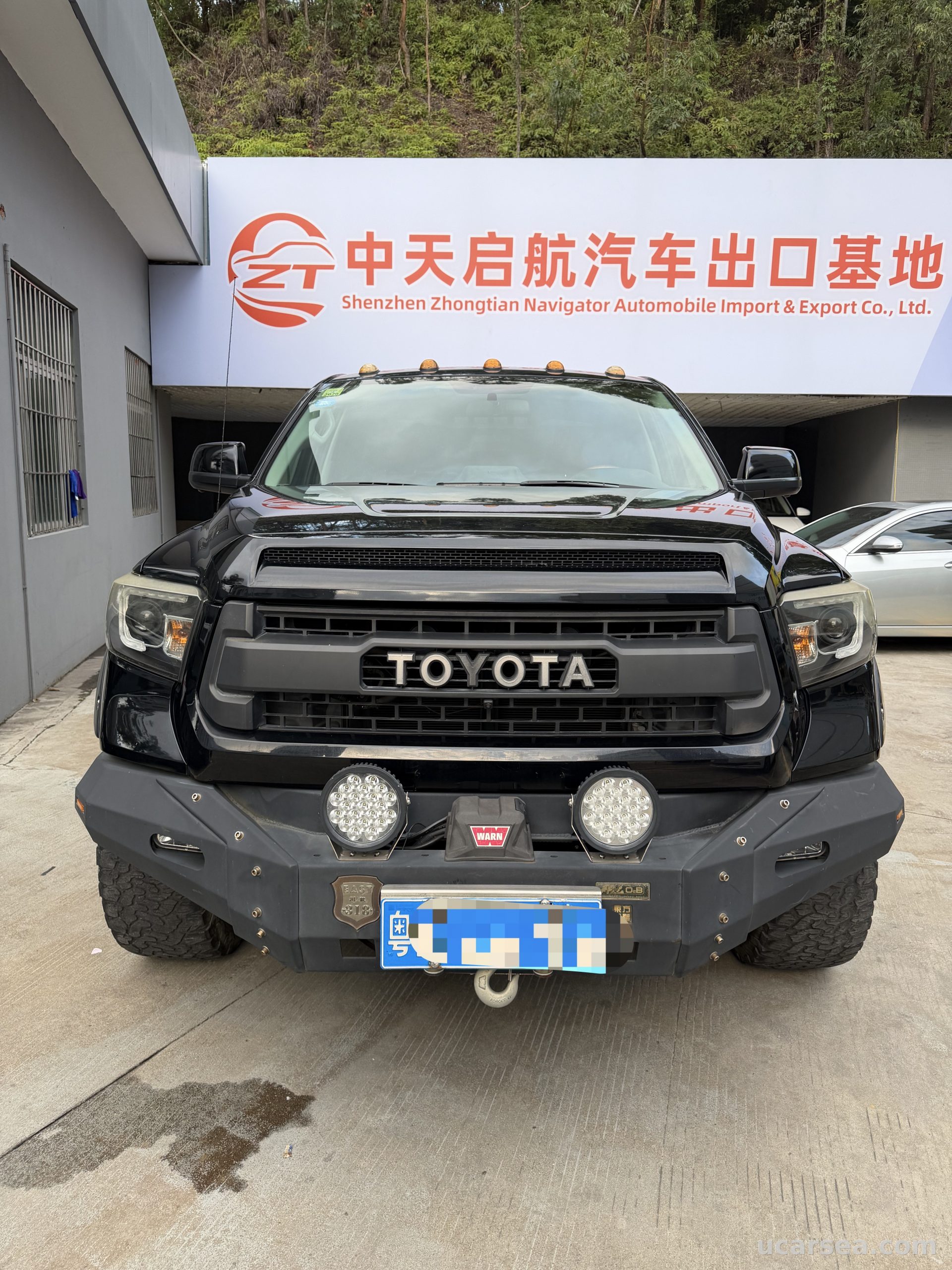 2018 丰田 Toyota 丰田皮卡 2018款 丰田坦途四驱自动5.7排量