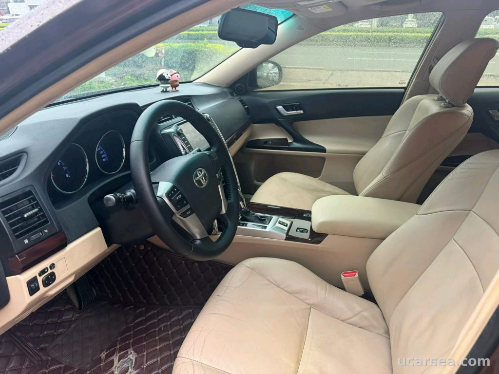 Toyota 2013 2.5S photo 3