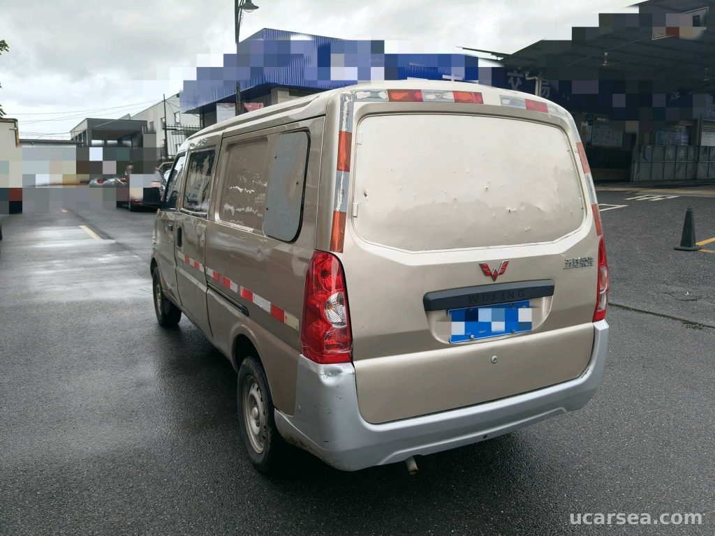Wuling 2012 photo 8
