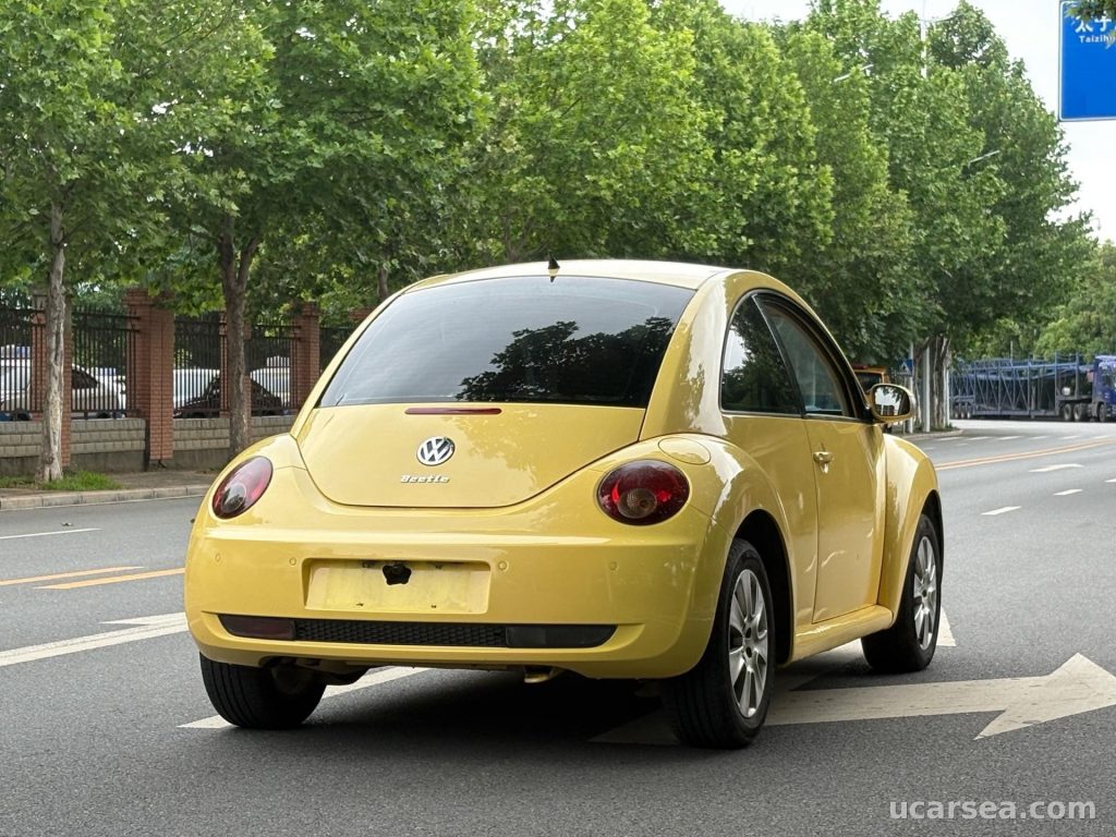Volkswagen 2010 BlackOrange Comfort photo 6