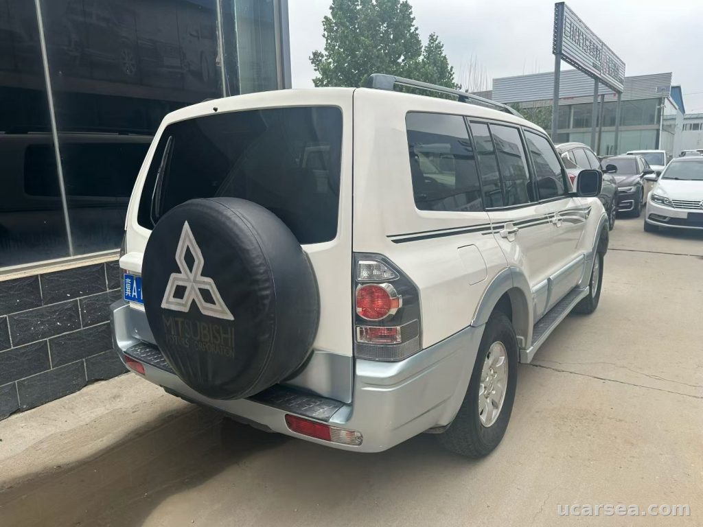 Mitsubishi 2008 V73 GLS photo 6