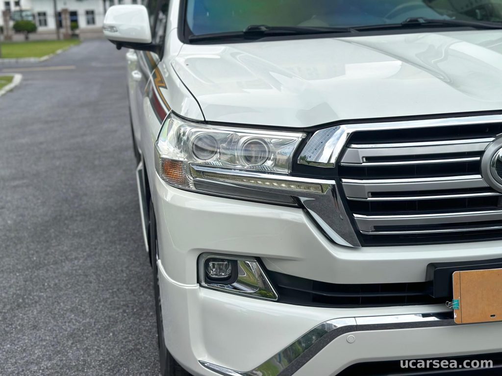 Toyota Land Cruiser 2017 photo 3
