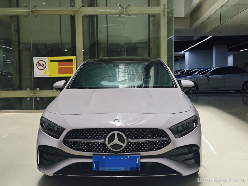 Mercedes-Benz A 2023 A 200 L photo 1