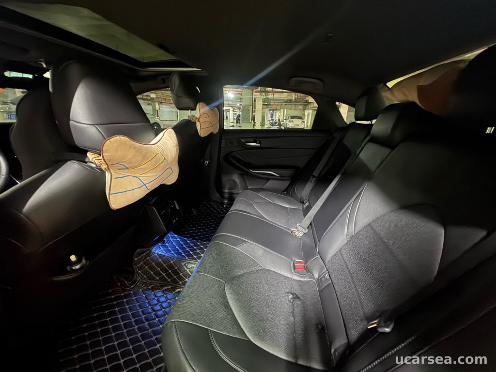 Toyota Avalon 2019 Luxury photo 6