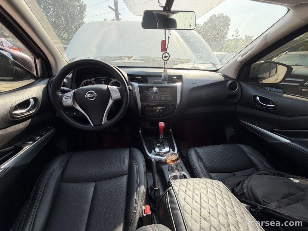 Nissan 2020 2WDLuxury photo 8
