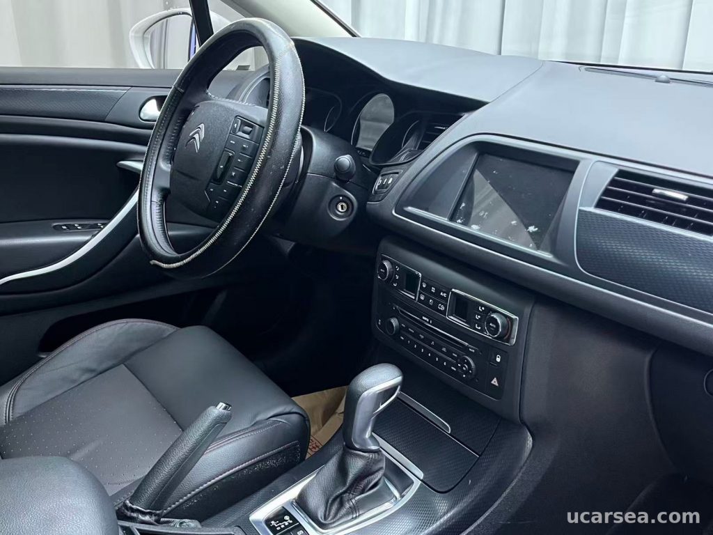 Citroen C5 2014 1.6THP photo 5