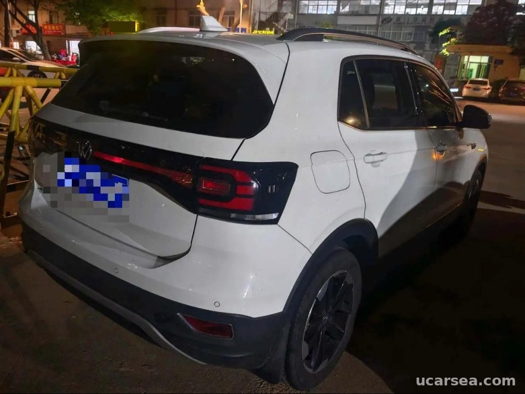 Volkswagen 2021 photo 3