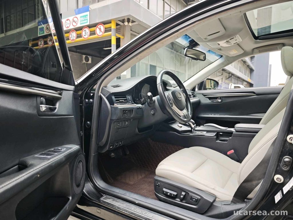 Lexus ES 2014 ES250 Elite photo 3