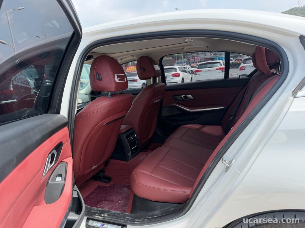 BMW 3 2023 320Li M photo 4