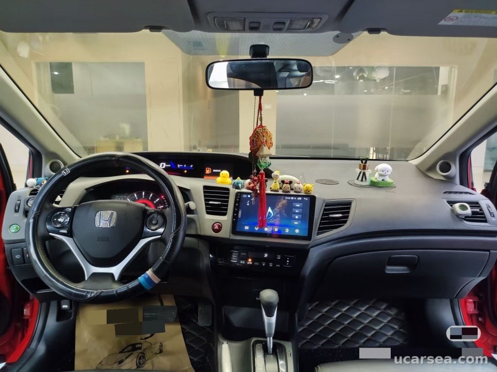 Honda 2012 VTi Luxury photo 4