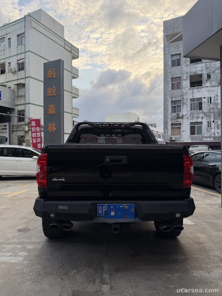 Toyota 2018 5.7 photo 3