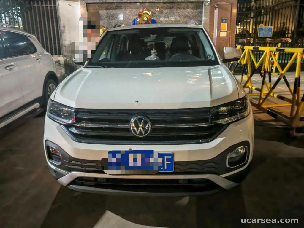 Volkswagen 2021 photo 1