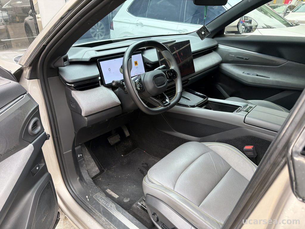 领克 06 PHEV 2024款 2024款120km长续航Plus 实拍图 8