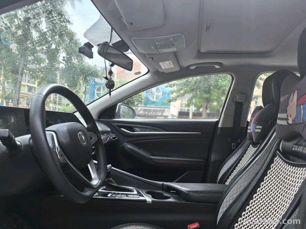 2020 PLUS 1.4TGDI NE photo 3
