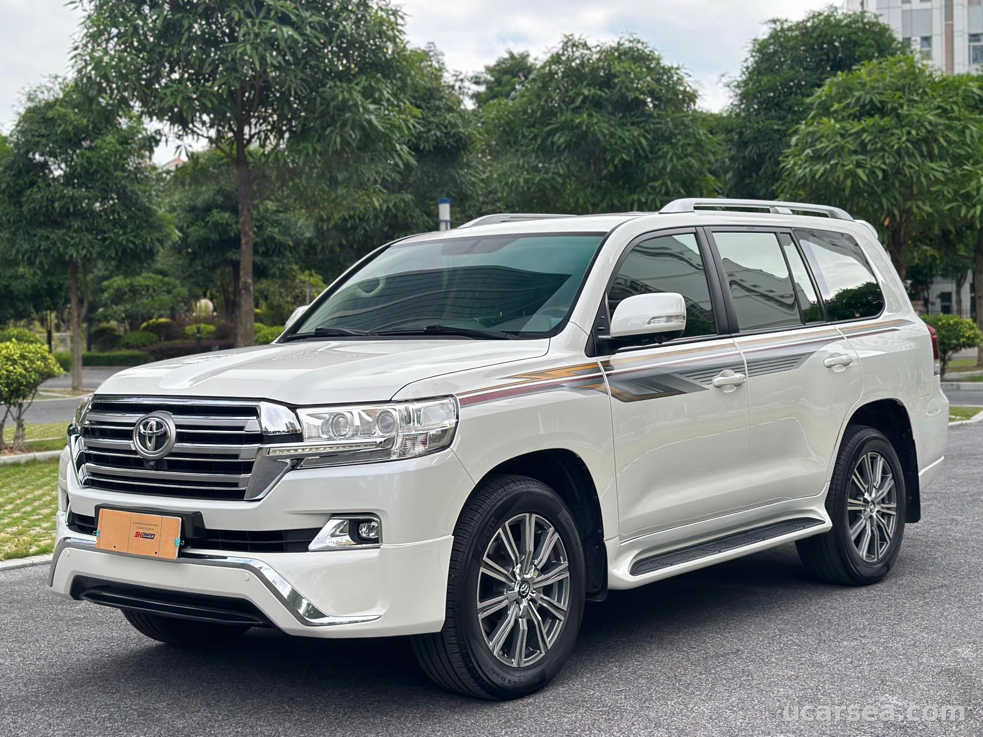 2017 Toyota Land Cruiser 2017