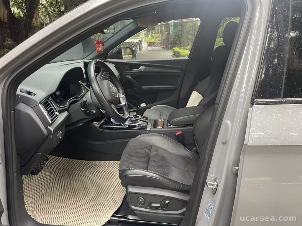 Audi Q5 L 2021 Sportback 2.0TFSI 40TFSI photo 1