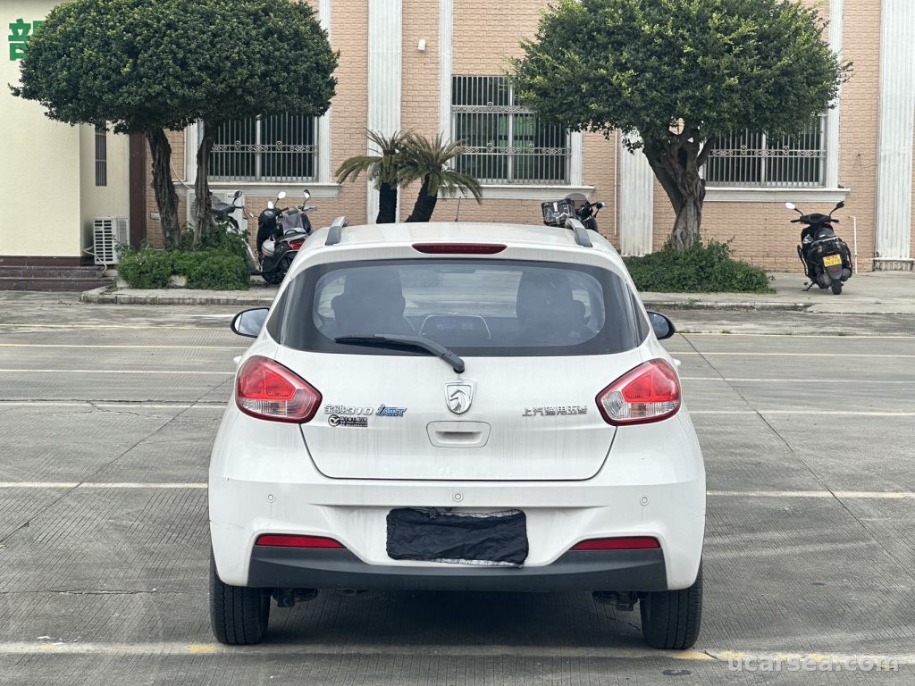 Baojun 310 2017 photo 6