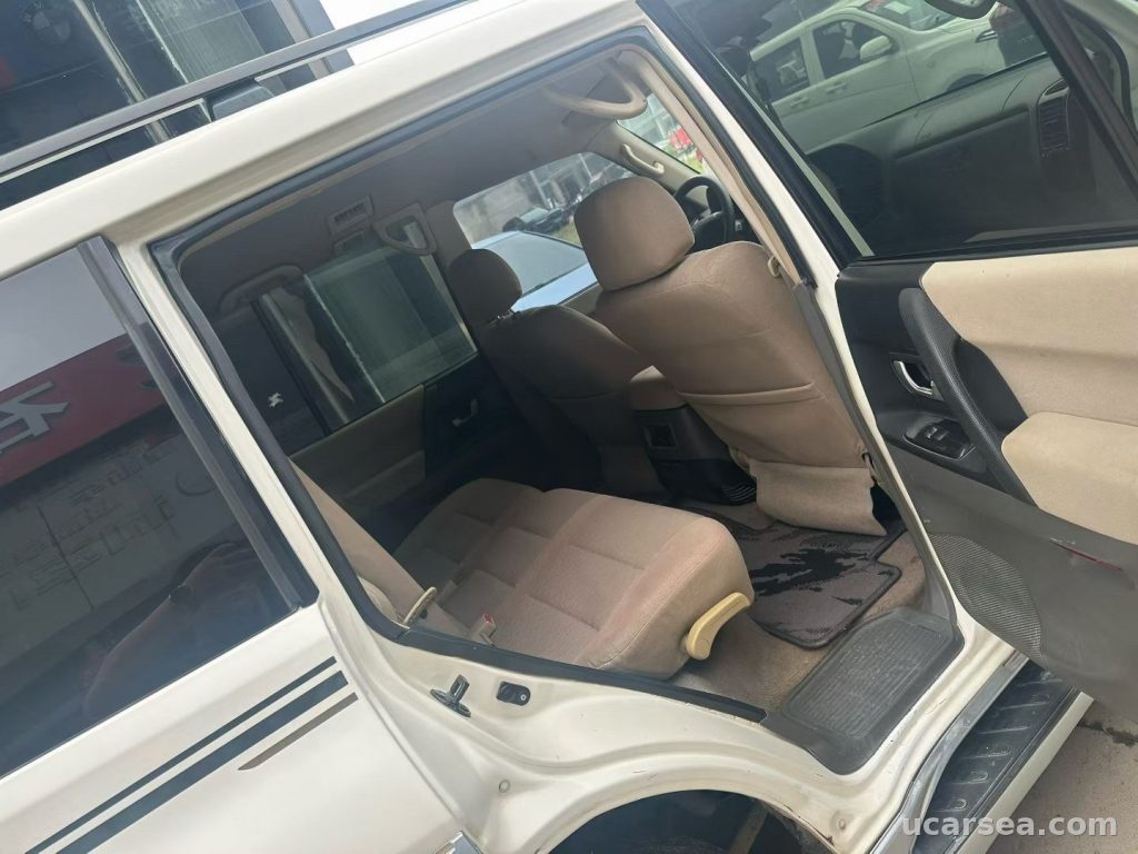 Mitsubishi 2008 V73 GLS photo 7