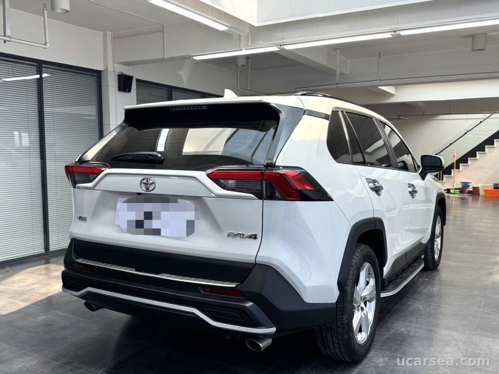 Toyota RAV4 2020 2WD photo 1