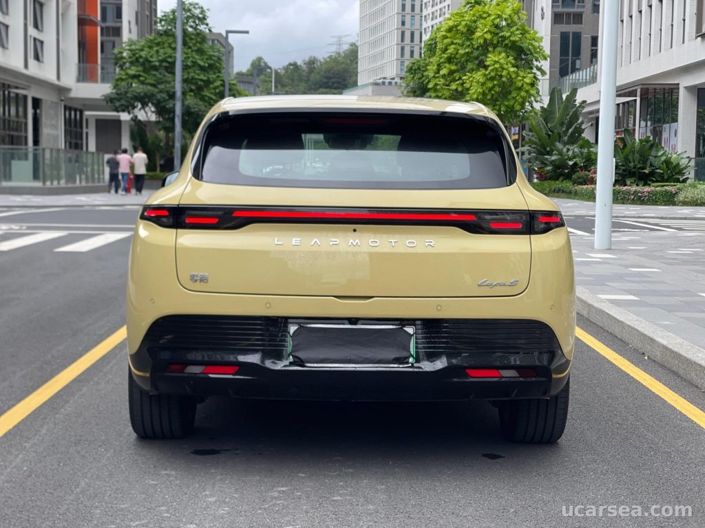 零跑 Lafa5 2026款 605 Max 实拍图 4