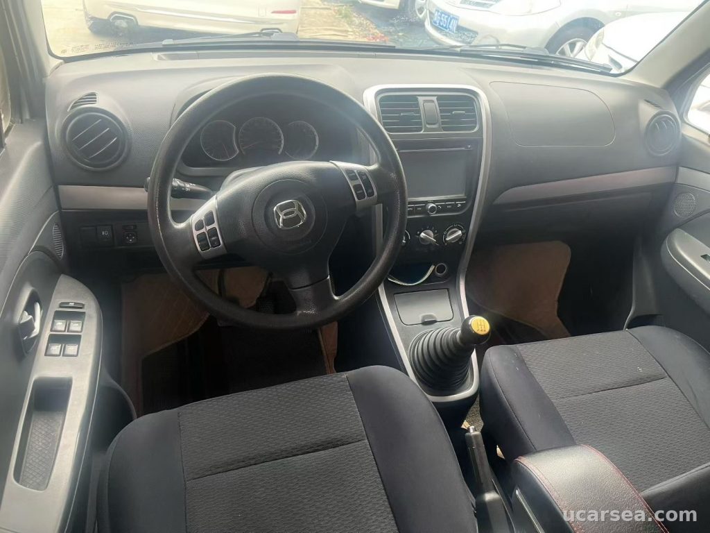 Suzuki X5 2013 VVT photo 2