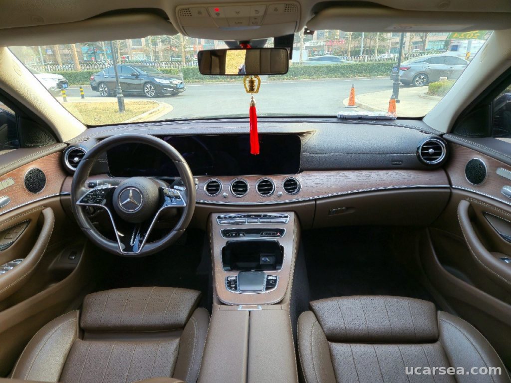 Mercedes-Benz E 2022 E 300 L photo 8