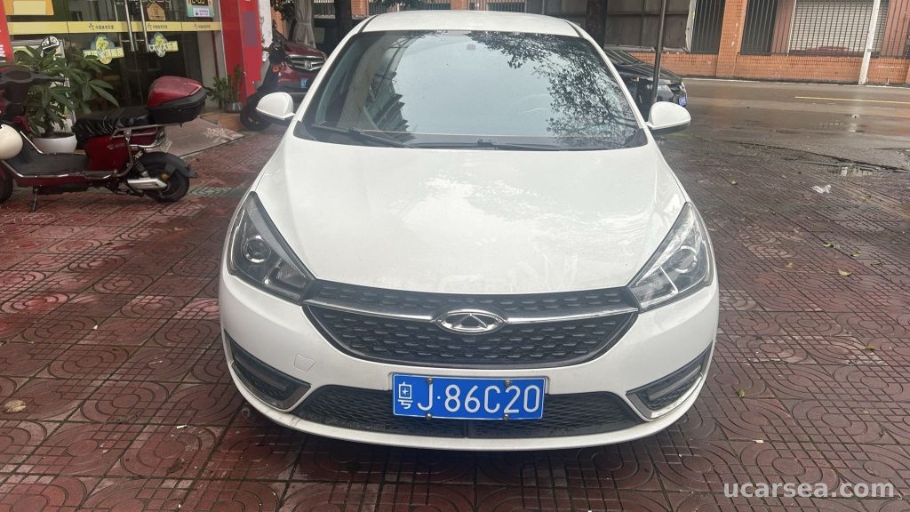 Chery Arrizo 5 2016 photo 1