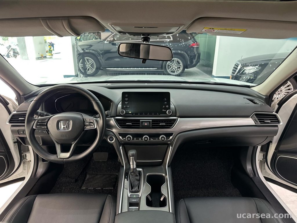 Honda Accord 2018 260TURBO Elite photo 8