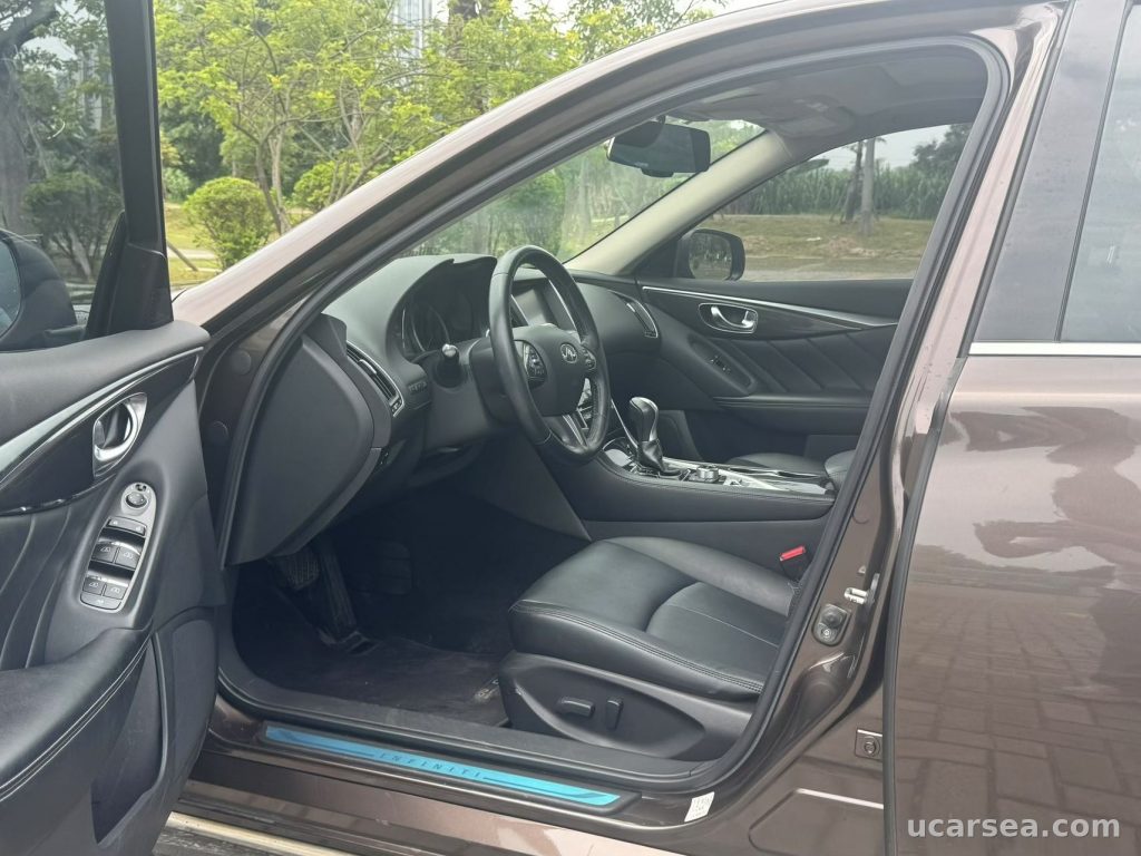 Infiniti Q50L 2015 Comfort photo 1