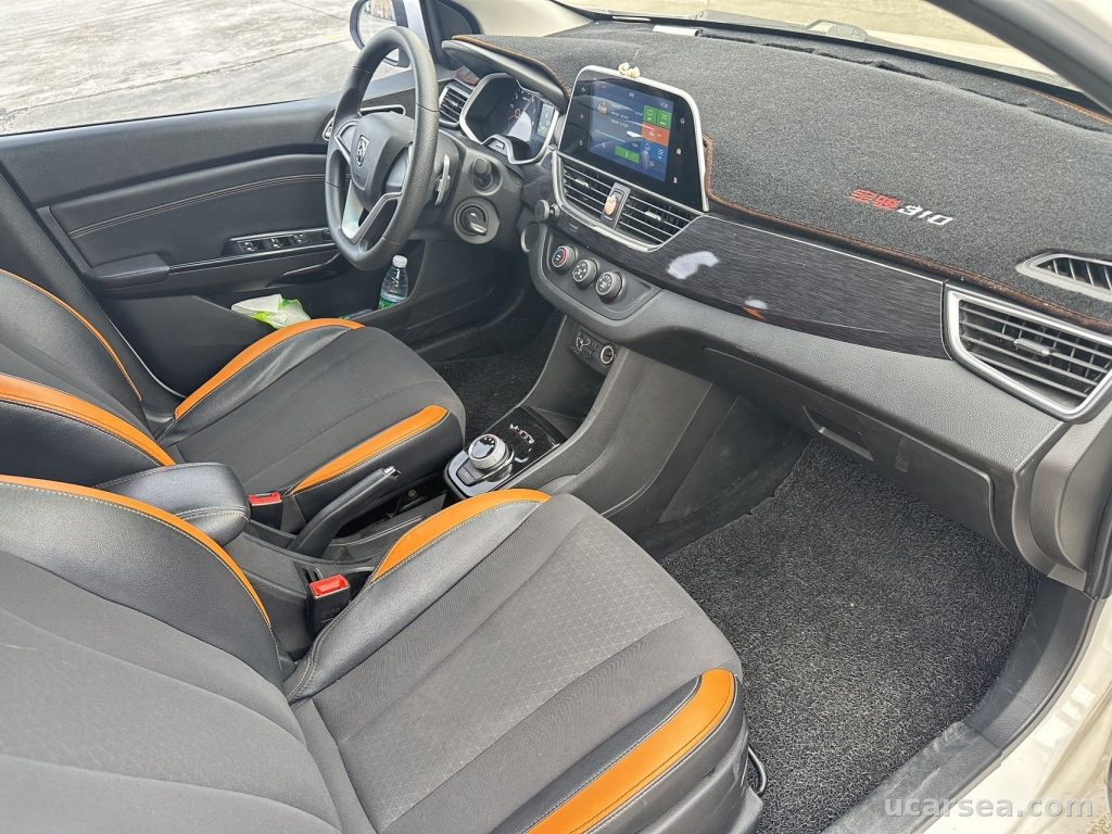 Baojun 310 2017 photo 3