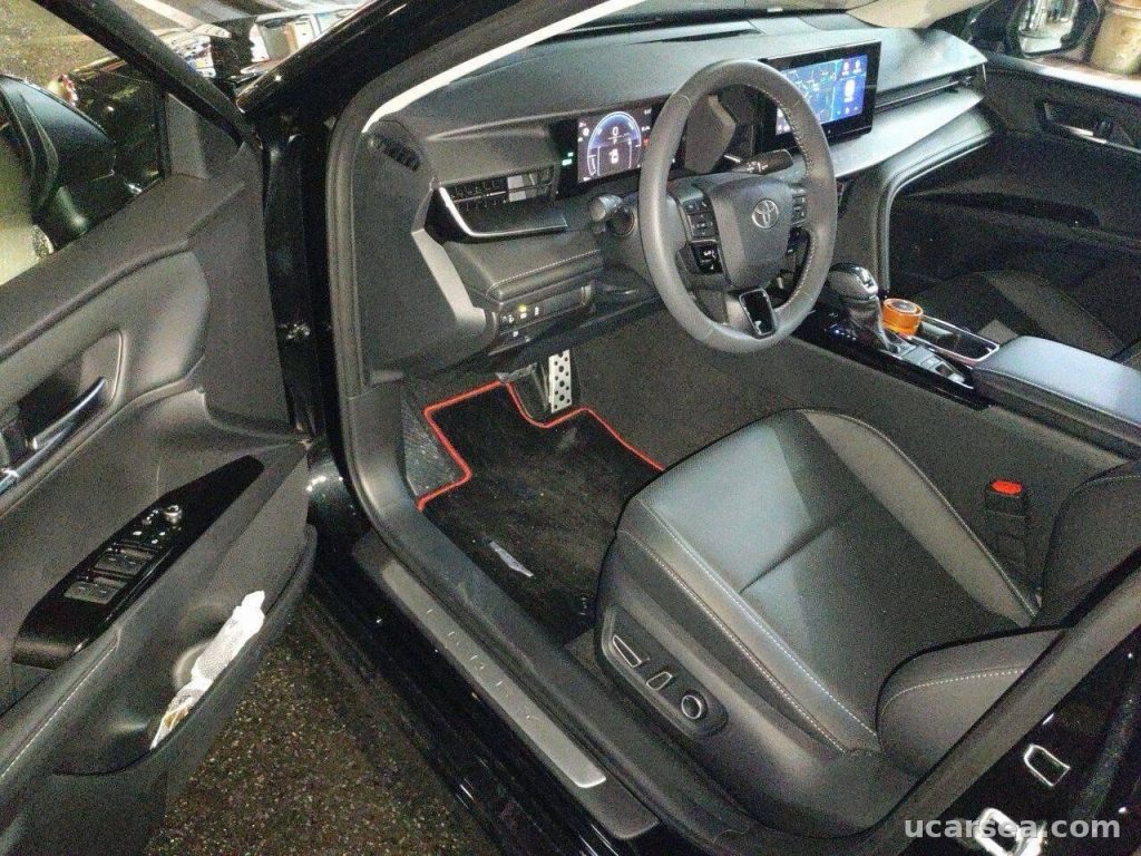 Toyota Camry 2026 2.0HSE Lite photo 2