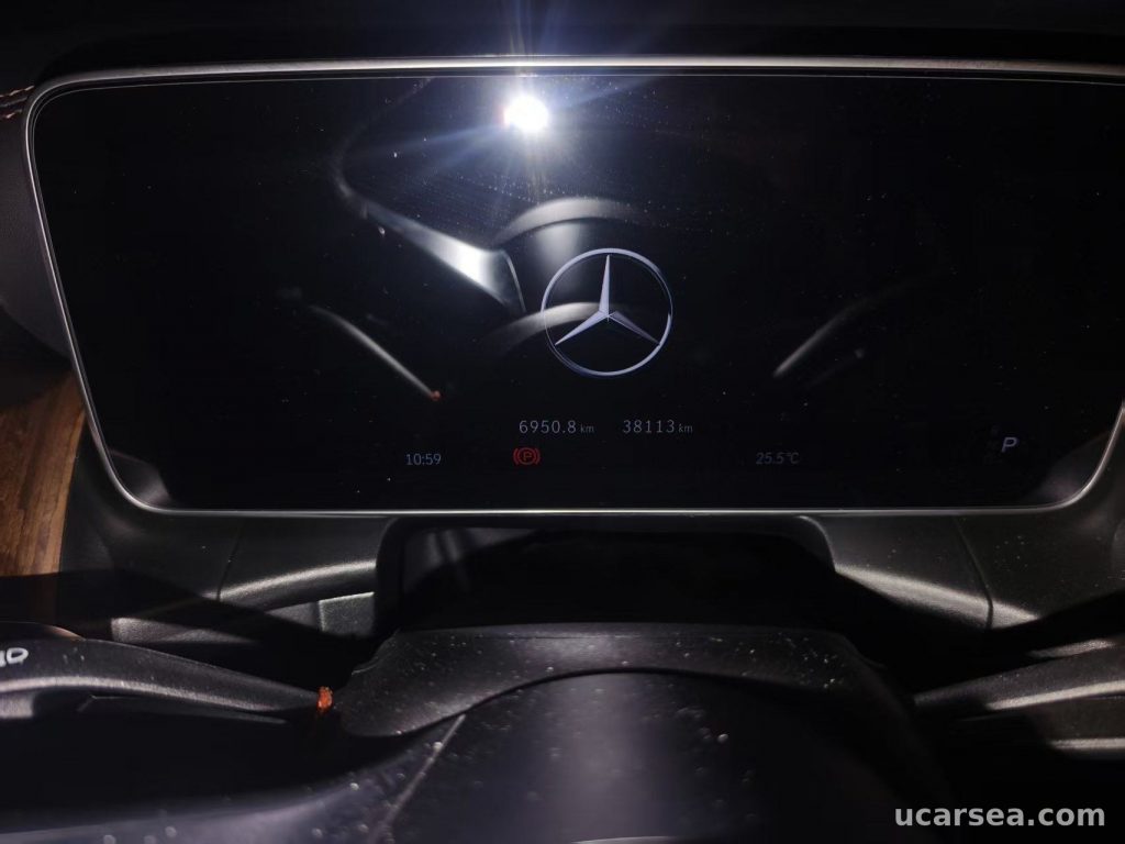 Mercedes-Benz GLC 2025 300 L 4MIC 48V 5 photo 4
